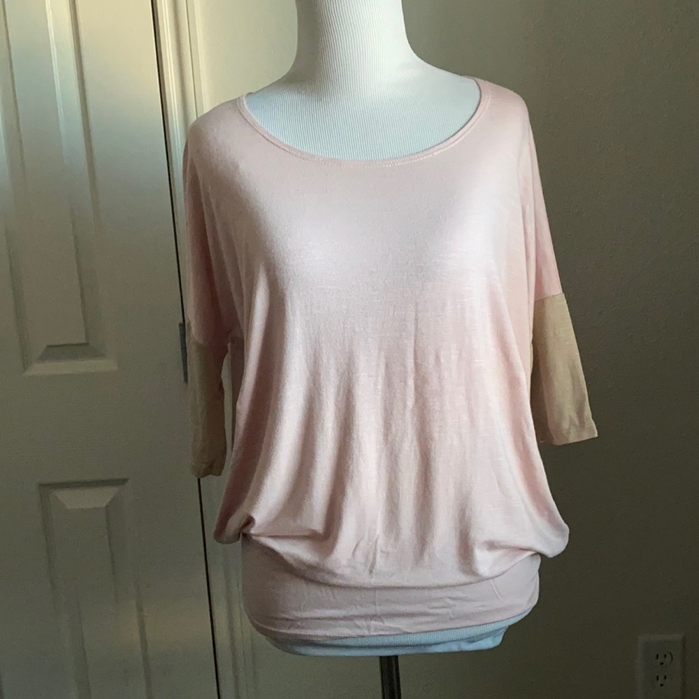 NWT Agnes & Dora Colorblock Sleeve Dolman Tunic | Pink w/ Tan Sleeve